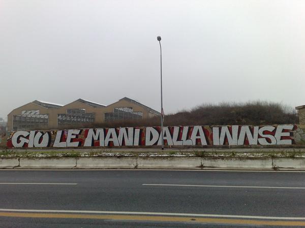 gi&ugrave; le mani dalla INNSE !